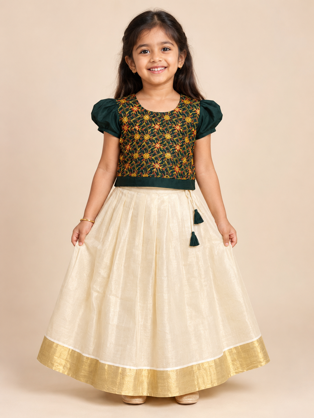 Dark Green & Cream Patterned Pattu Pavada